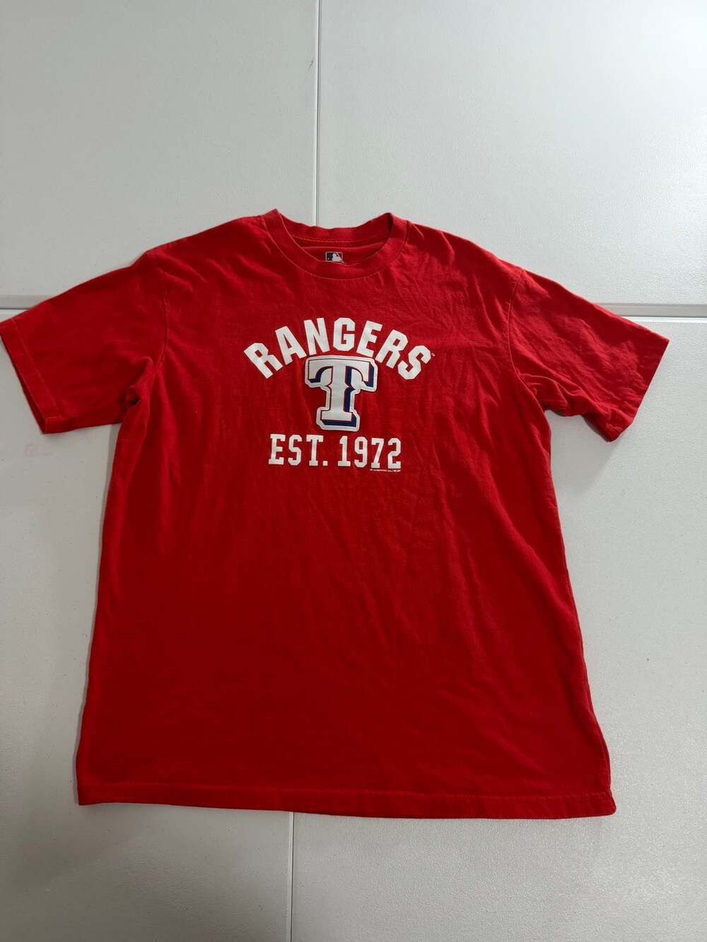 Texas Rangers Mens T-Shirt L Red MLB Genuine Merchandise Applique Logo EST 1972